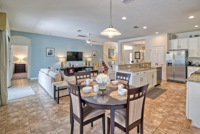 Open-plan Nook / Kitchen / Living area